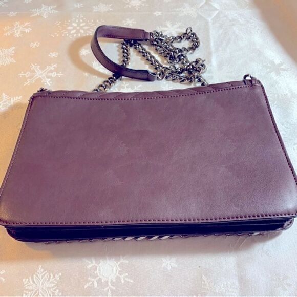 Aldo Crossbody Handbag Silver Tone Chain Strap & Chain Detail Vegan Leather - Picture 8 of 8